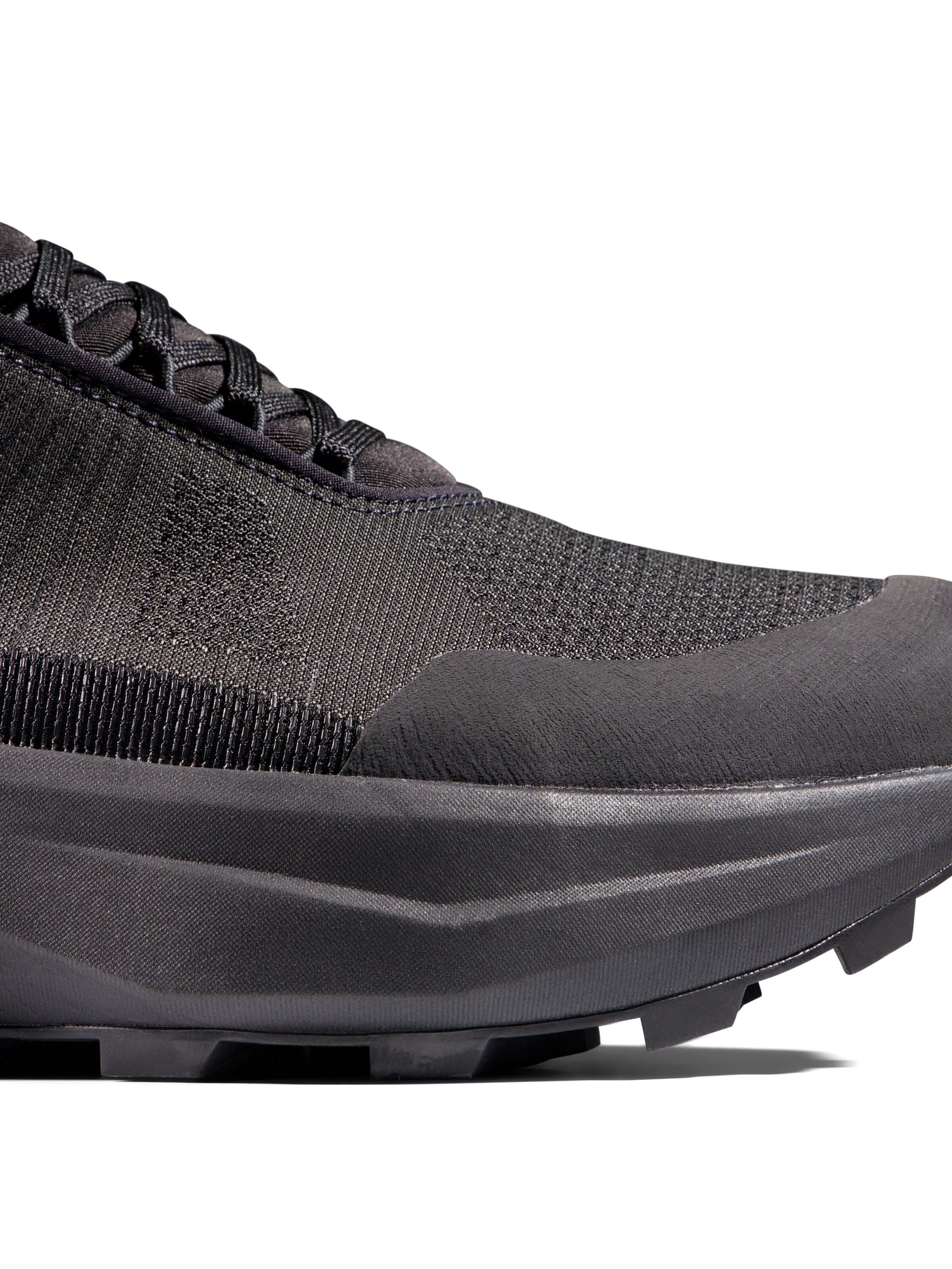 MAMMUT Flats 'Aenergy Mtn' in Black