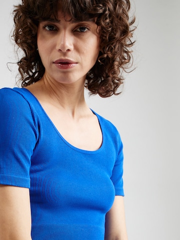 ONLY PLAY Functioneel shirt 'JAIA' in Blauw