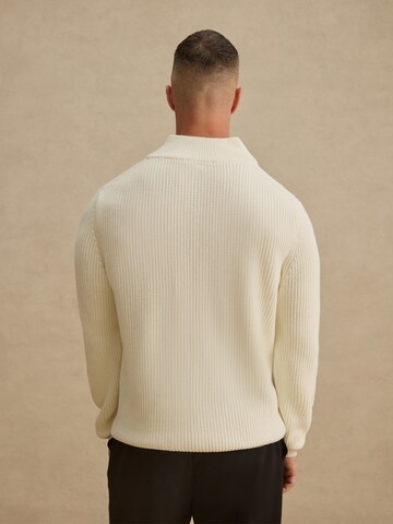 DAN FOX APPAREL Sweater 'Leart' in White