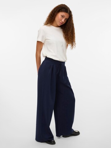 VERO MODA Wide leg Broek 'JANET' in Blauw