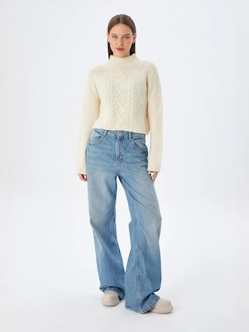 Pullover di MixRay in bianco