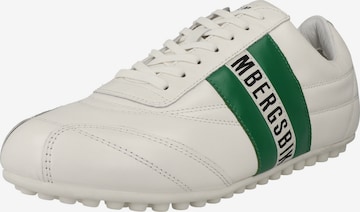 Baskets basses 'Soccer' BIKKEMBERGS en blanc : devant