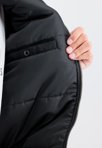 ALPHA INDUSTRIES - Chaqueta de entretiempo 'MA-1 VF' en negro
