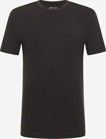 MUSTANG T-Shirt 'Austin' in Schwarz: Vorderseite