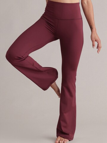 Hey Honey - Acampanado Leggings en lila