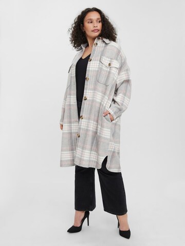 Vero Moda Curve Übergangsjacke in Grau