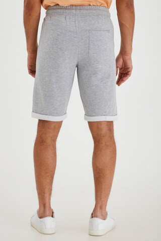 BLEND Regular Shorts 'JAMIE' in Grau