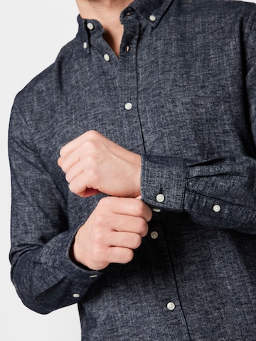 Only & Sons Regular fit Button Up Shirt 'Arlo' in Black