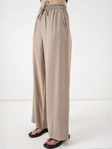 Bigdart Wide Leg Hose in Beige