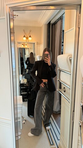 RÆRE by Lorena Rae - Blazer 'Cosima' en negro