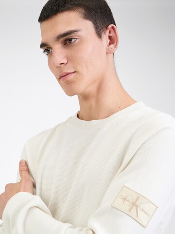 Calvin Klein Jeans T-shirt i vit