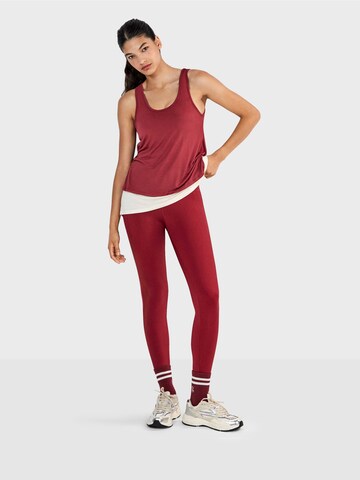 Gisela - Top en rojo: frente