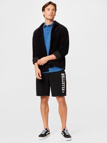 HOLLISTER Regular Shorts in Schwarz