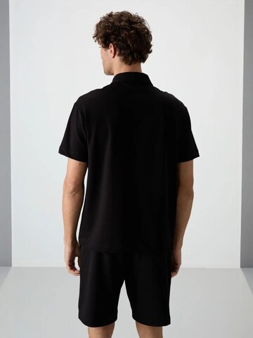 Tommy Life Shirt in Black