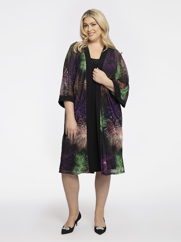 Yoek Kimono in Black