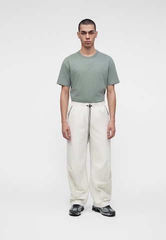 Nike Sportswear Wide leg Byxa i vit