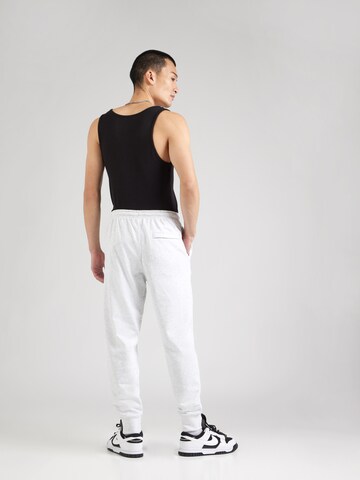 Nike Sportswear Конический (Tapered) Штаны 'Club Fleece' в Бежевый