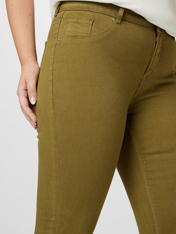 ONLY Carmakoma Skinny Jeans 'CHLOE' i grön