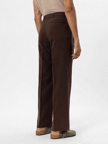 regular Pantaloni con piega frontale 'Gioele' di Antioch in marrone