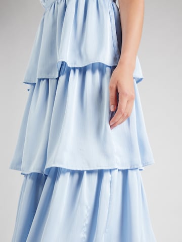 Rochie de seară 'VINidia' de la VILA pe albastru