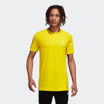 ADIDAS ORIGINALS Футболка 'Essential' в Желтый: спереди
