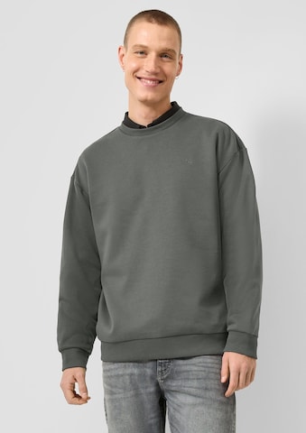 QS Sweatshirt in Grey: front