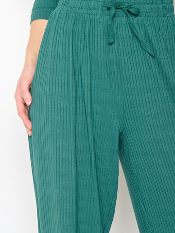 GREENBOMB Loosefit Broek in Groen
