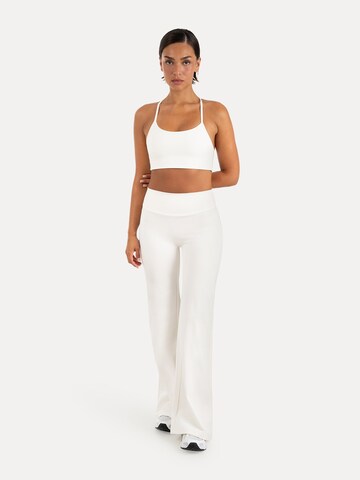 évasé Leggings ' Neola ' Smilodox en beige