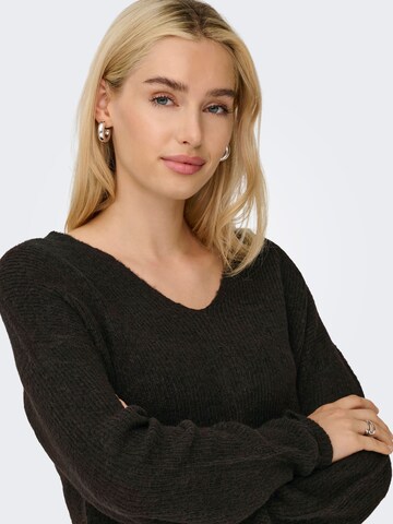 Pullover 'CAMILLA' di ONLY in marrone