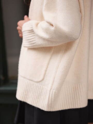 Cardigan Next en blanc