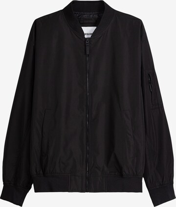 Veste mi-saison Bershka en noir : devant