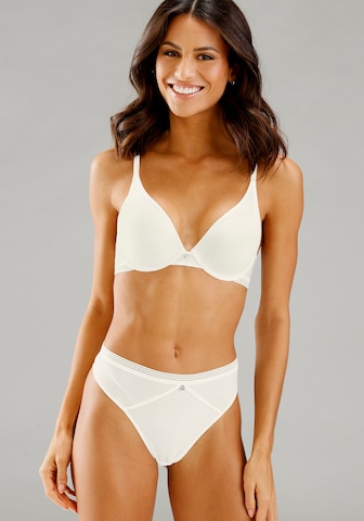 Push-up Soutien-gorge s.Oliver en blanc : devant