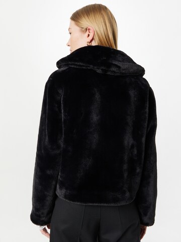 HUGO Zimní bunda 'Finessera' – černá