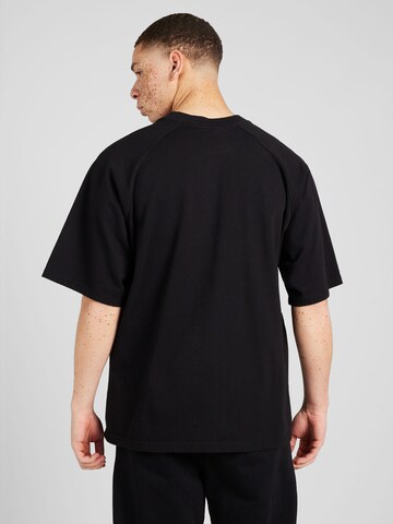 T-Shirt 'Trafford' Pegador en noir