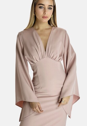 Robe de soirée Elara en rose