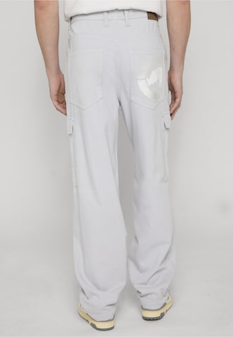 Ecko Unlimited Regular Cargo Pants in Grey