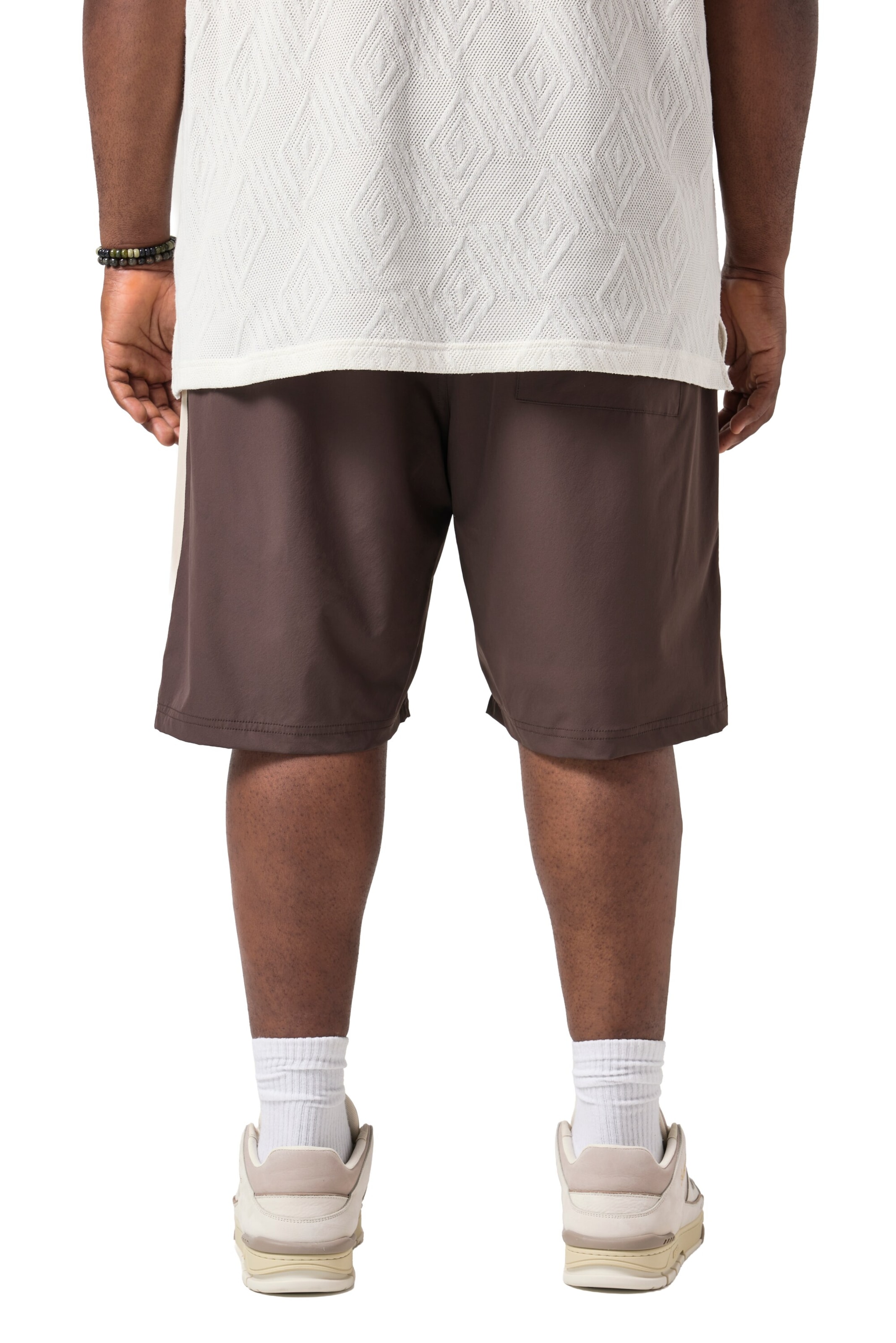 STHUGE Regular Shorts in Braun