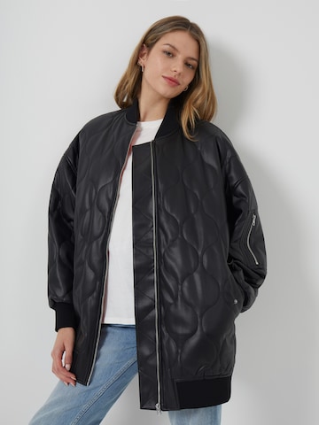 FRENCH CONNECTION Between-Season Jacket 'Etta' in Black: front