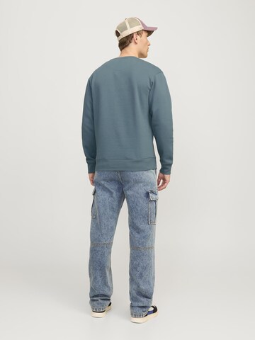 JACK & JONES Sweatshirt 'JJEStar' i blå