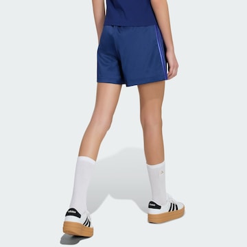 Loosefit Pantaloni sportivi di ADIDAS SPORTSWEAR in blu