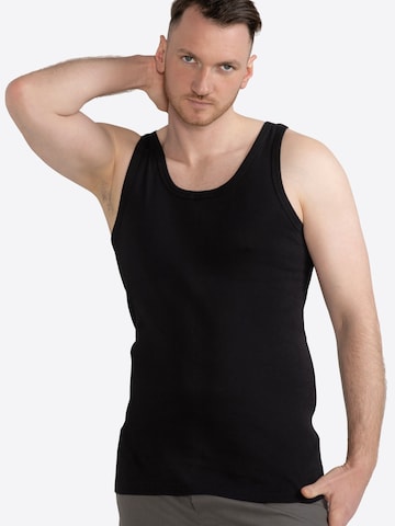 MT Undershirt 'Men’s Basics' in Black