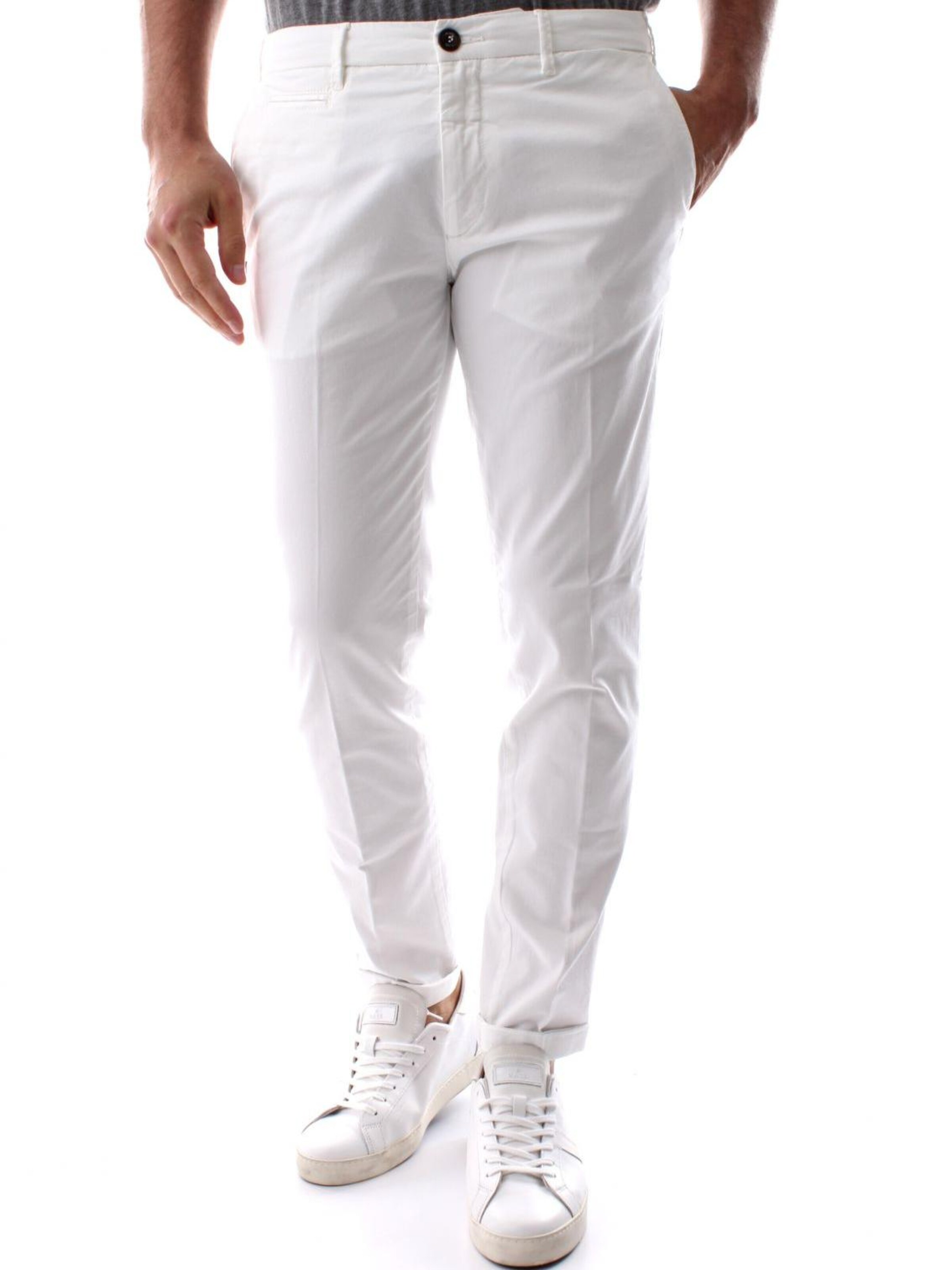 40weft Regular Pants in White: front