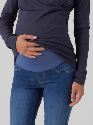 MAMALICIOUS جينز ذات سيقان واسعة جينز 'CILIA' بلون أزرق