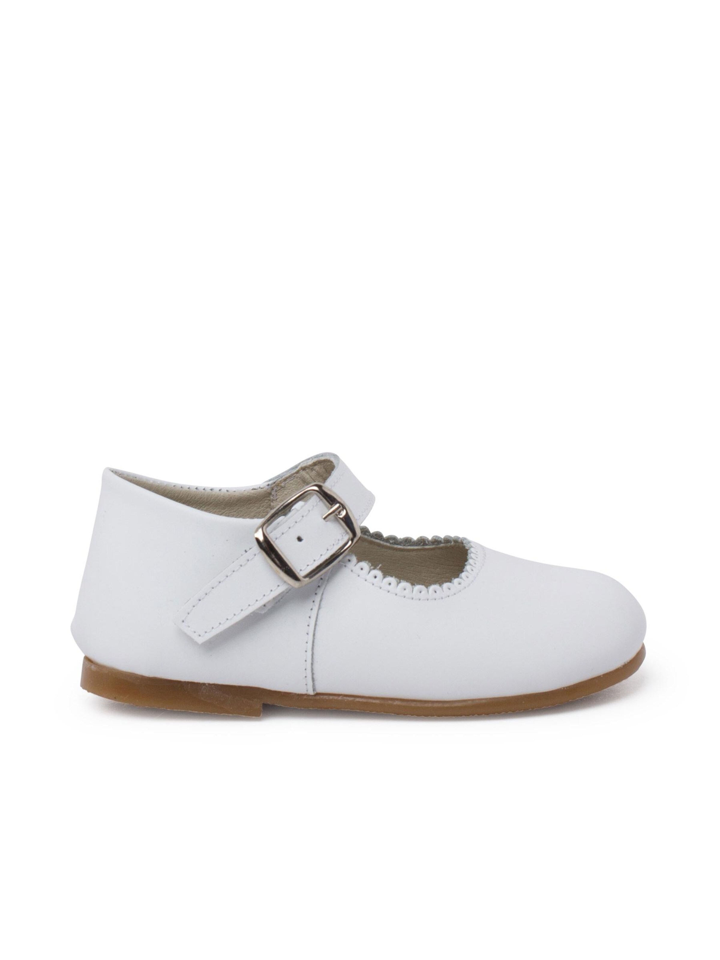 Pisamonas - Bailarina en blanco