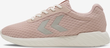 Baskets basses Hummel en rose : devant