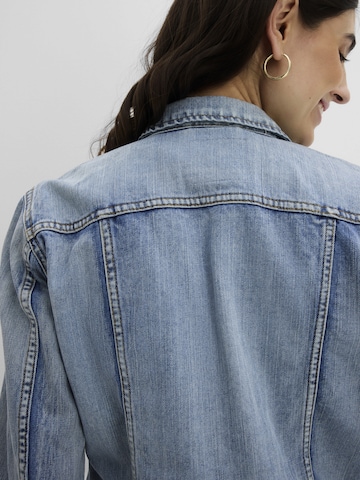 bonprix Tussenjas in Blauw