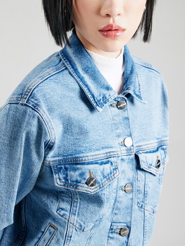 Veste mi-saison 'Ruby' Mavi en bleu