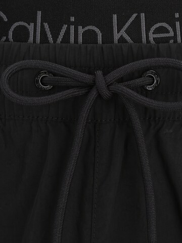 Calvin Klein Swimwear Badeshorts i sort