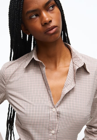 Bershka Blouse in Pink