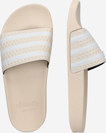 ADIDAS ORIGINALS - Zapatos abiertos 'Adilette' en beige